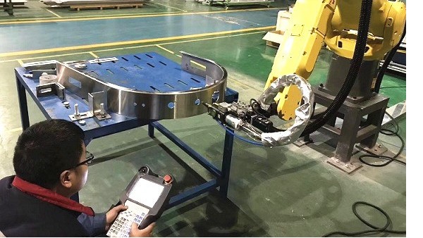 三維型材激光切割機(jī)